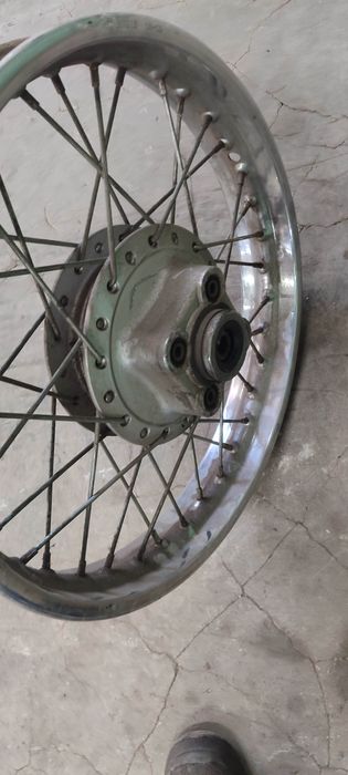 Колесо  мотоцикла 18