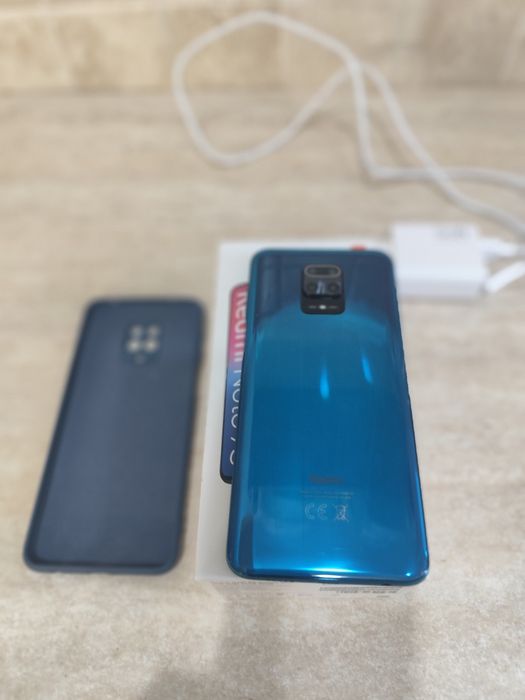 Продам смартфон Xiaomi Redmi Note 9s