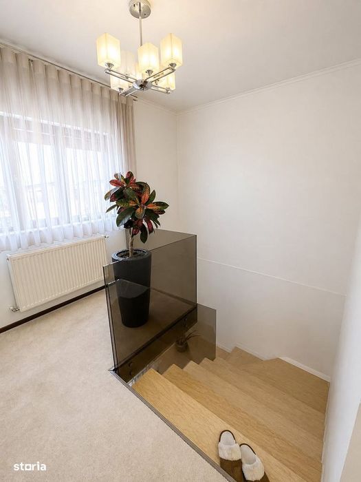 DE VANZARE  Casa P+1+M  220 mp utili  Navodari  Str Muzicii