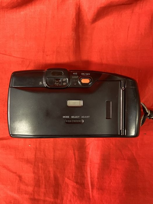 Продам Minolta Riva Zoom 90EX