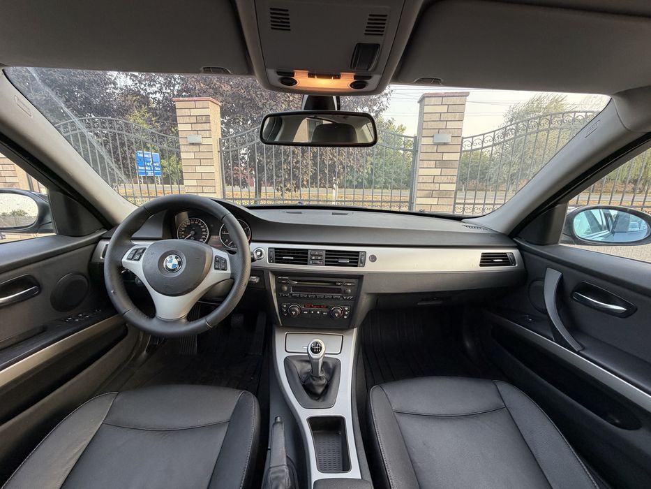 Bmw 318d E90 Posibilitate Rate Fixe / Garantie / Buy-Back / Livrare