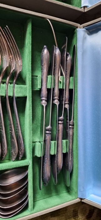 Set tacamuri placate argint