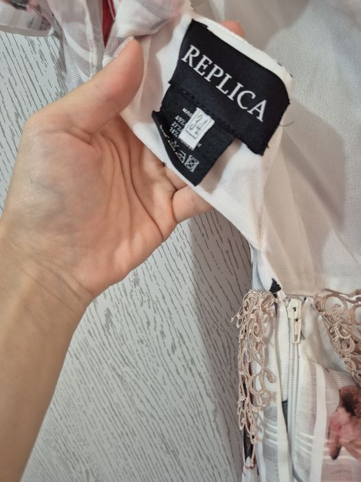 Рокля на Replica moda