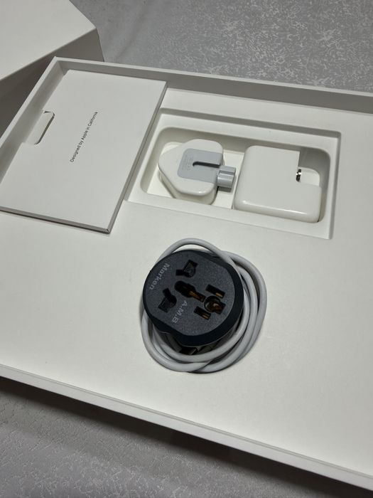 MacBook Air 13-256 гб