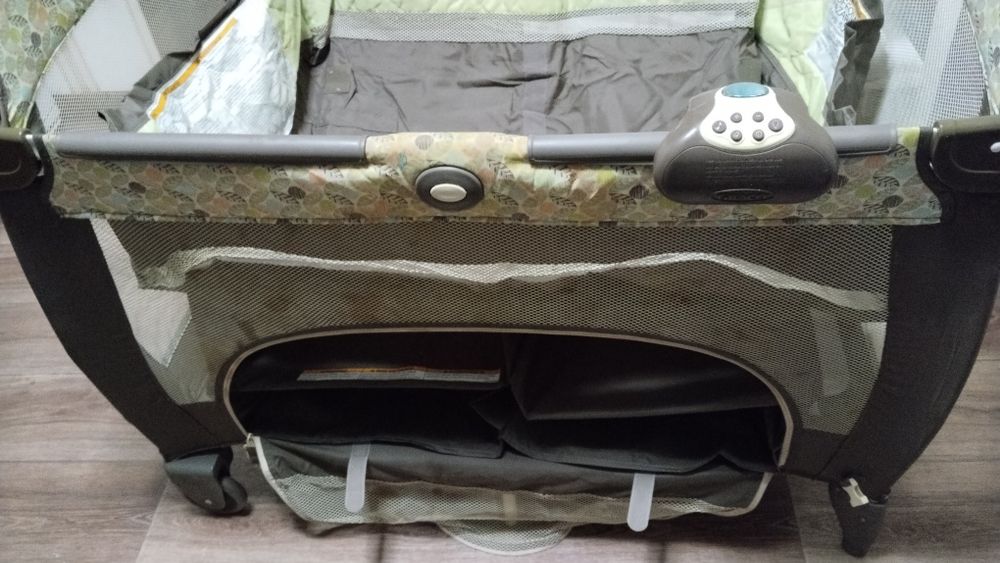 Продам детский манеж