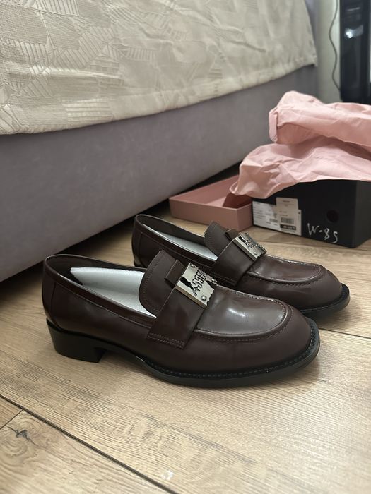 лоферы совсем новые