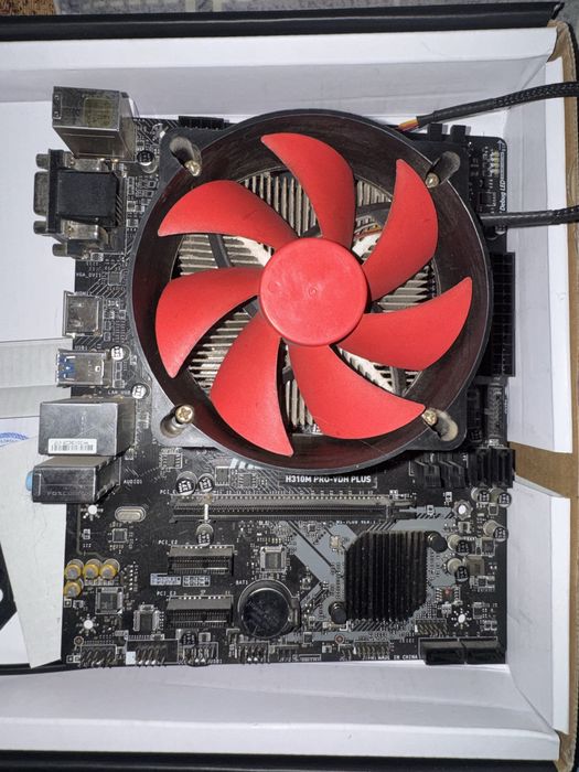 Продам i3-9100F и материнку с ним