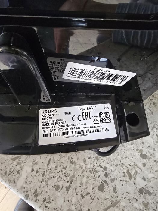 Expresor , aparat cafea boabe Krups