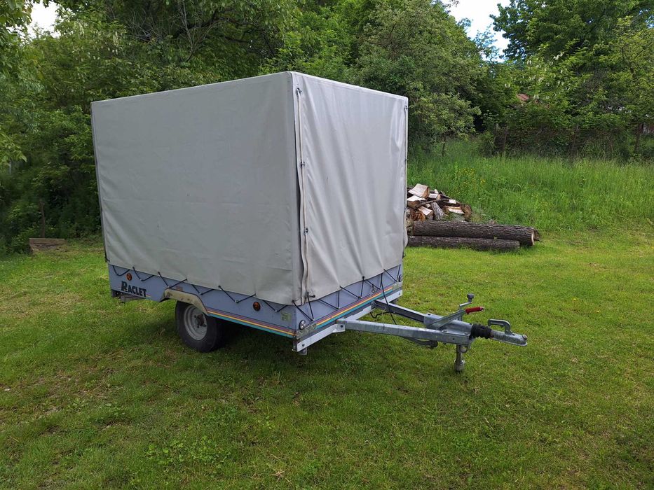 Remorca cort pentru pescuit