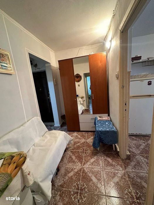 De vanzare apartament cu 2 camere și 2 bai, zona Hotel Roman, 55.000e