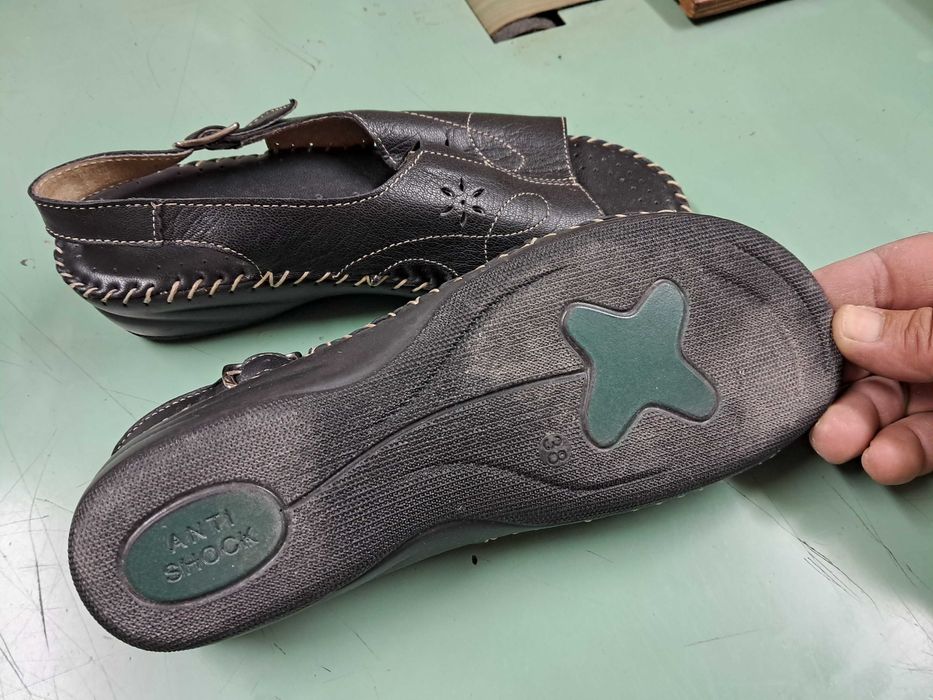 Дамски Кожени Сандали