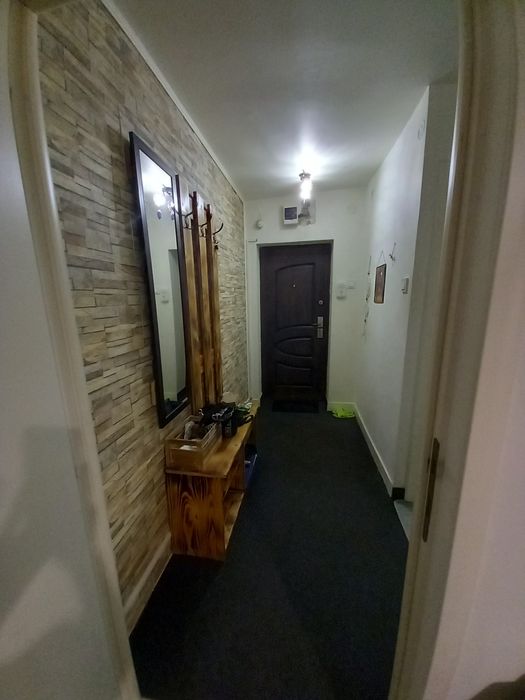 Închiriez apartament 1 camera Gradiste