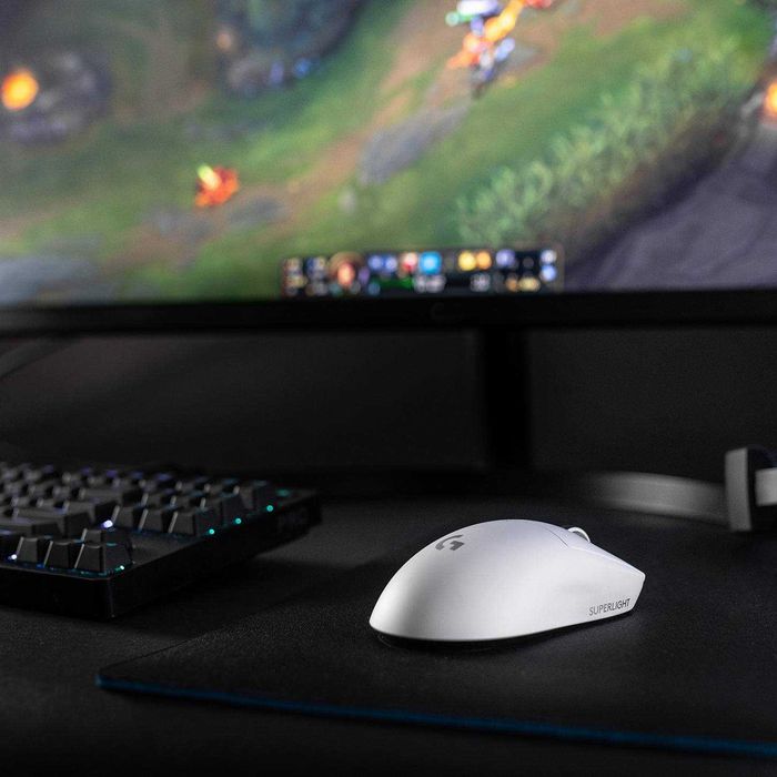 Игровая мышка Logitech G Pro X Superlight