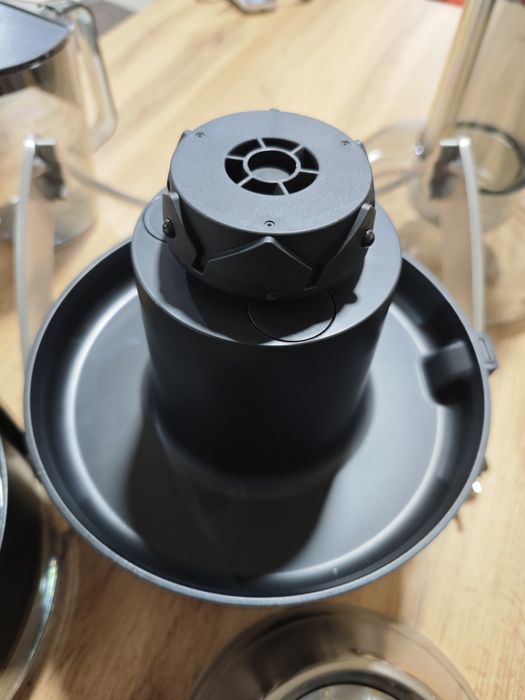 Сокоизтисквачка Philips HR1922