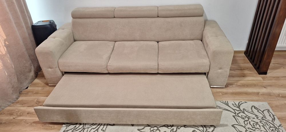 Vand canapea extensibila