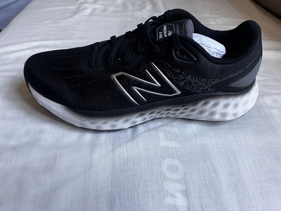 New Balance fresh foam evoz