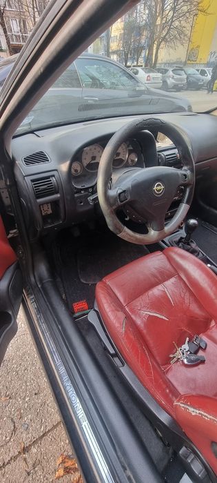 Opel Astra G Bertone на части