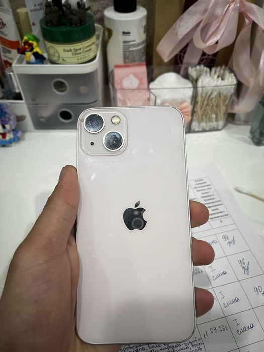Продам iphone 13-128 гб памяти