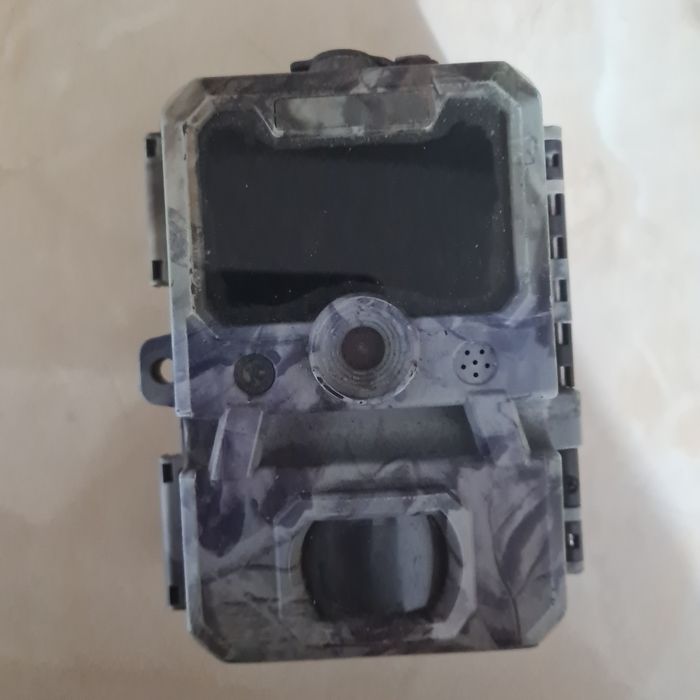 Cameră  de vânătoare profesională.