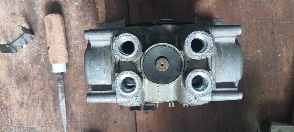 Спирачен кран за ремарке