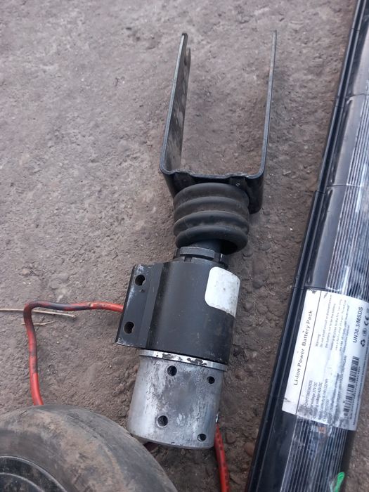 Motor, suspensie, manete trotineta electrica