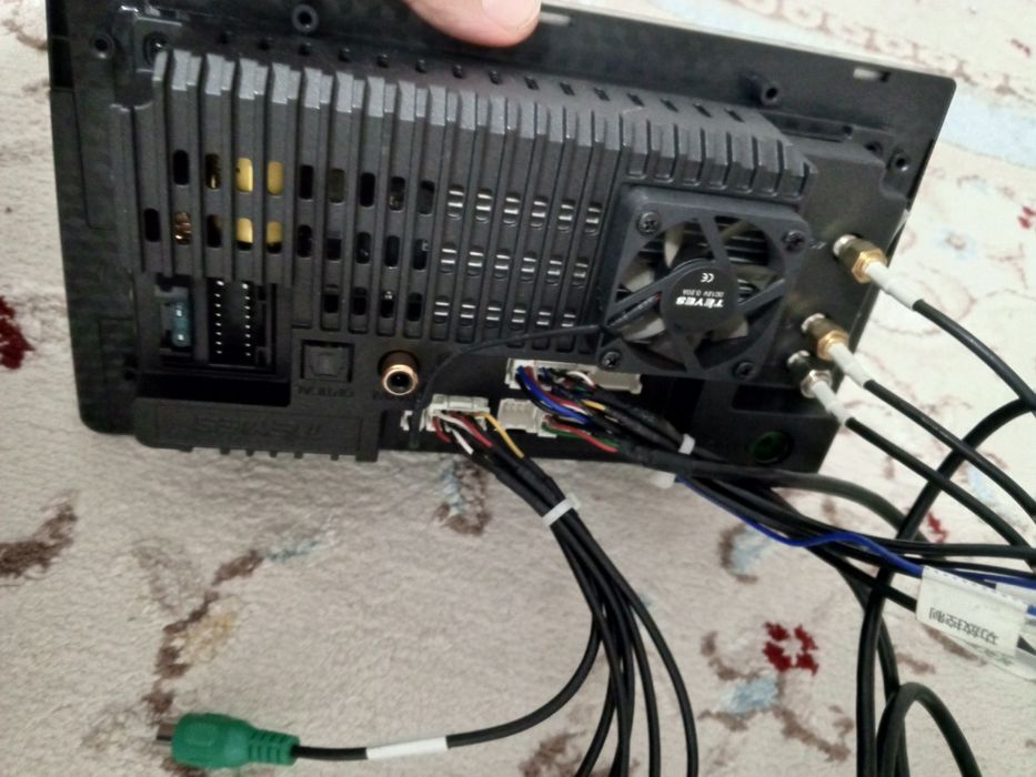 Монитор с камерой