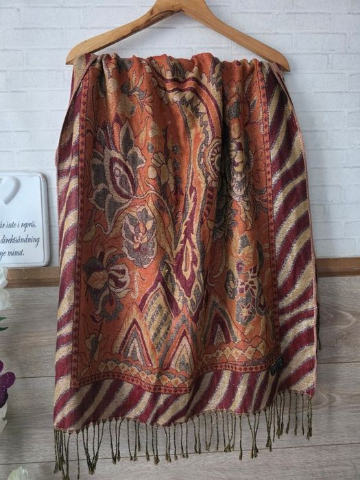 Луксозен дамски шал PASHMINA и коприна