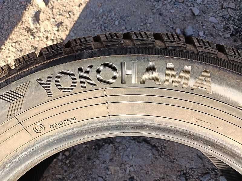 Шины 215/60 R16 .