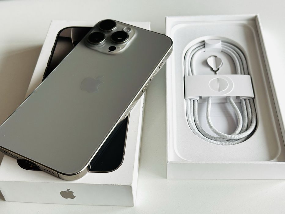 Iphone 16 Pro 128GB Natural Titanium Гаранция 6 месеца