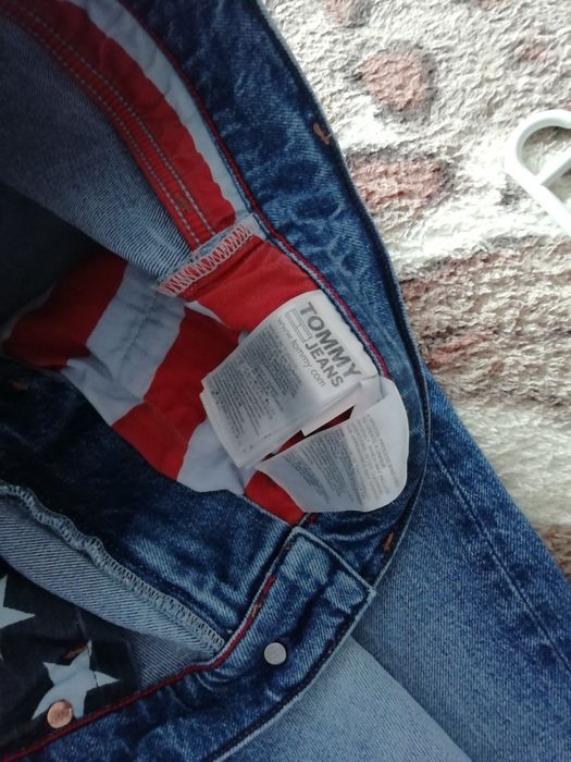 Gecuta și blugi originali