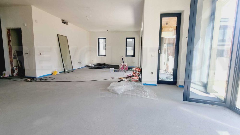 Продава се Къща в с. Бистрица, Област София-град - 361 кв.м за 2078 €/кв.м - Снимка #4