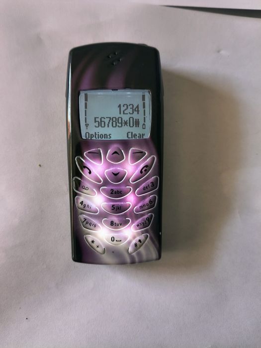 Nokia 8310 ( decodat)