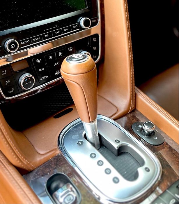 Bentley continental GT Mulliner 2013 km reali variate / rate / schimb