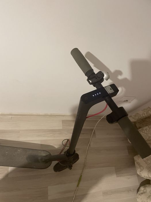 Vand trotineta electica Xiaomi