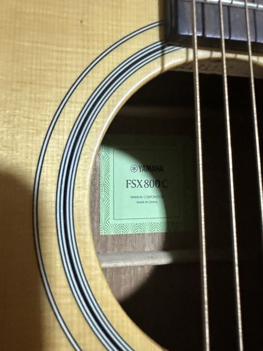 Yamaha gitara orginal holati idealni narxi 450$