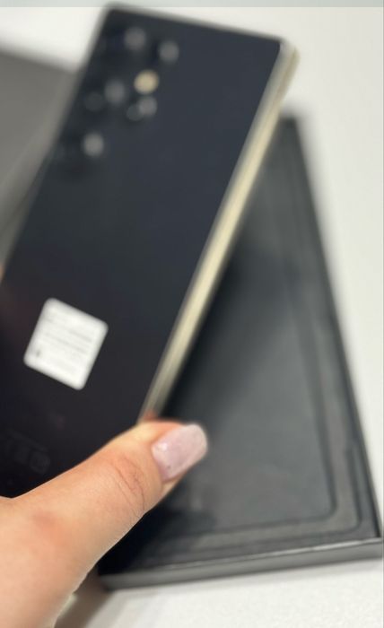 Продам Самсунг S25 Ultra 256гб