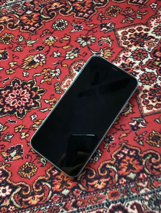Iphone 11.  128gb.