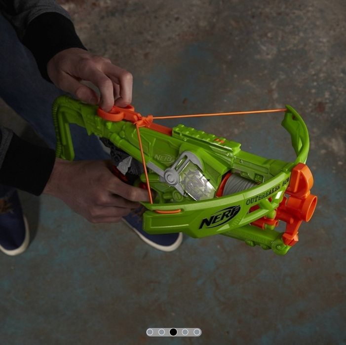 Nerf Zombie Strike Outbreaker Bow