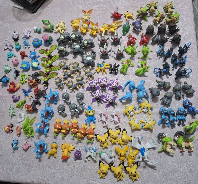 Figurine pokemon
