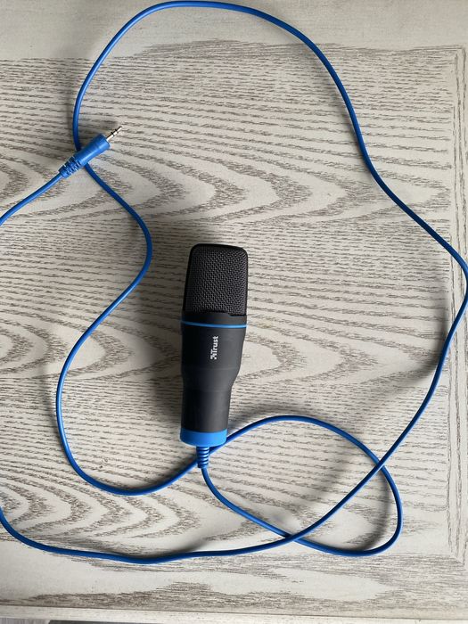 Microfon Trust Cu Tripod