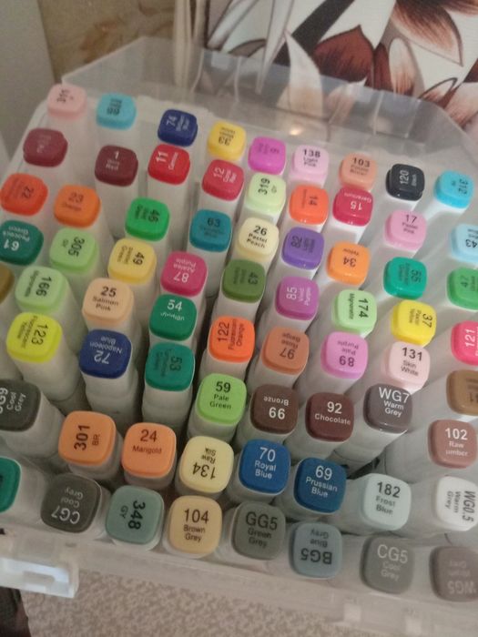 Маркеры, 80 цветов