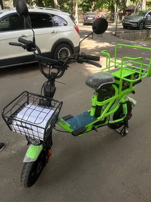 Elektr skuter yangi