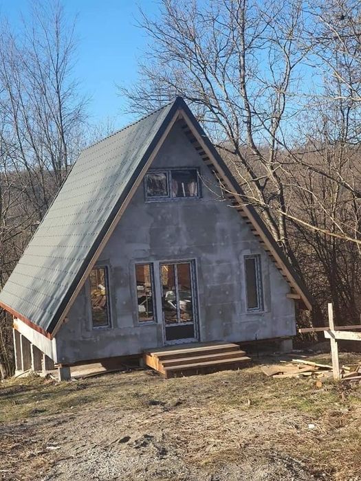 Vand cabane de gradina pentru locuit