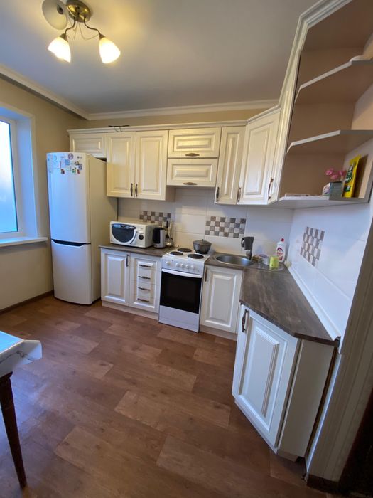 «Ищем двух девушек для совместной аренды жилья