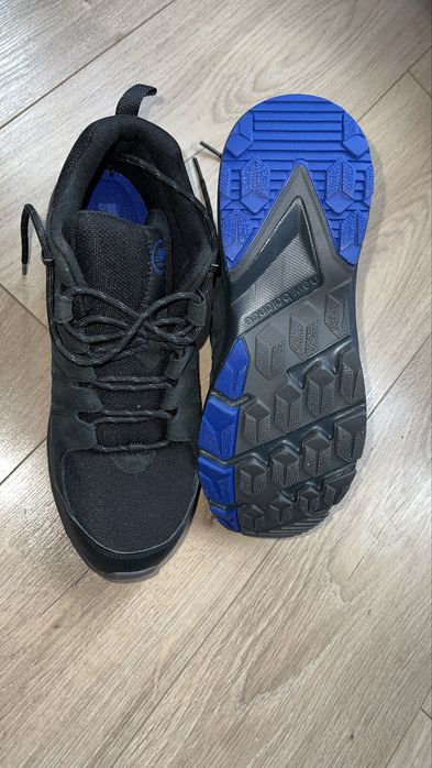 Нов New Balance 899 Hiking & Trail shoes номер US11/EU45