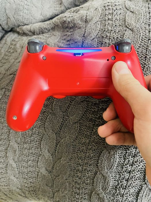 PS4 Slim 1TB + Геймпад + 7 игр + US Аккаунт