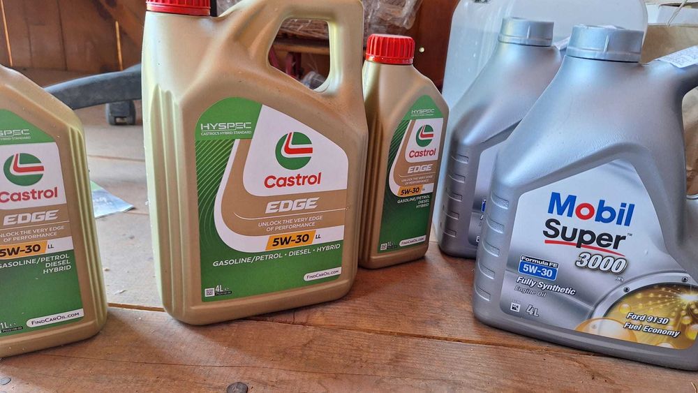Ulei castrol edge+mobil super 3000 ambele 5w30 total 14L