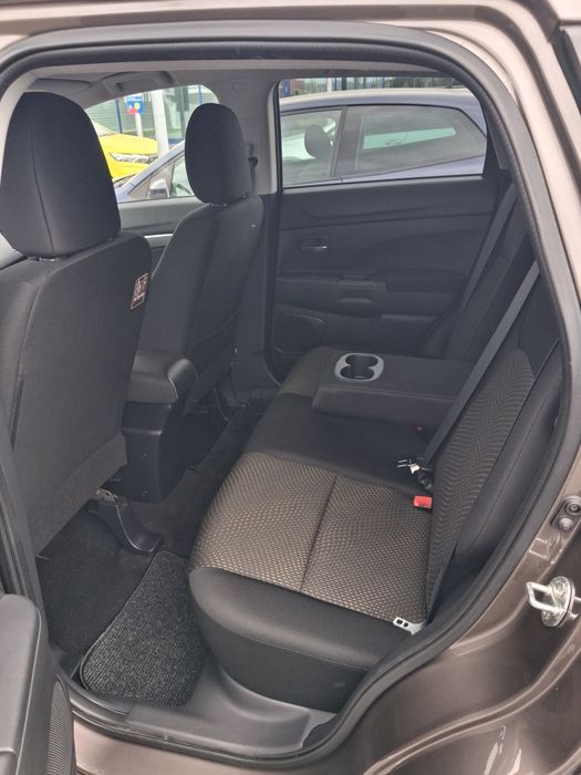 Vind Mitsubishi ASX