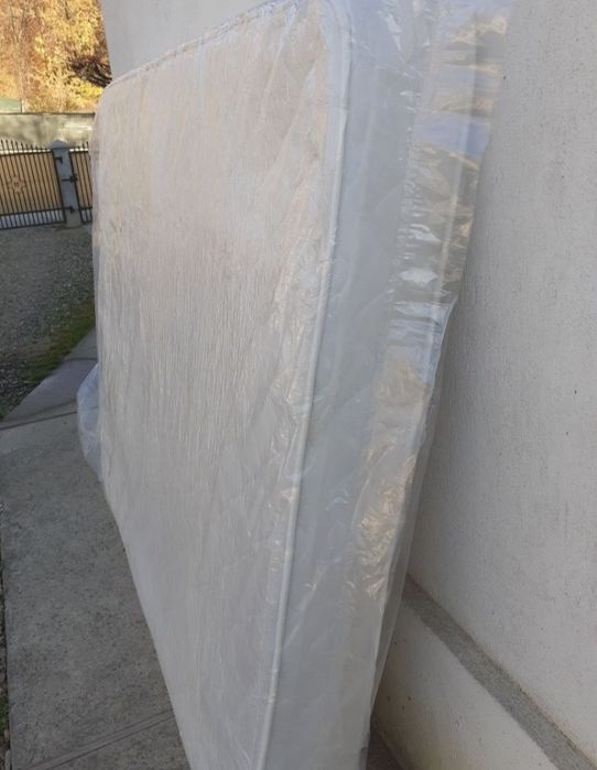 Saltea 160 × 200 și 140 /200 cm