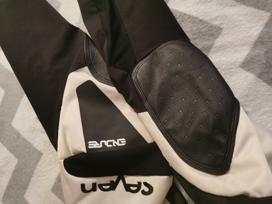 Pantaloni Enduro Seven Endure Avid